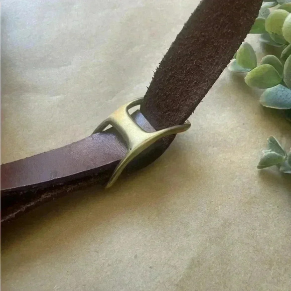 Handmade Leather Crossbody
Purse OS - Picture 7 of 10